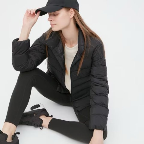 Женская ультра легкая пуховая куртка Uniqlo размер ХL (черная)